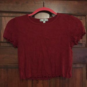 Red moa moa cropped t shirt, size M